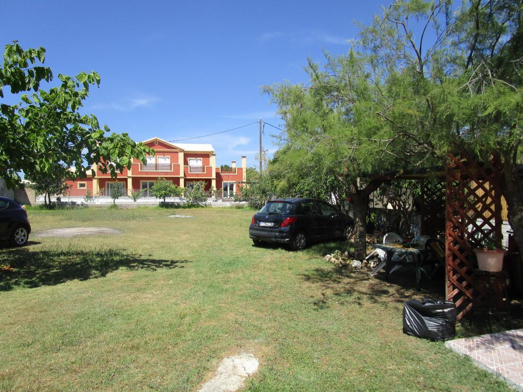 Pantelis Apartments Agios Georgios  Quarto foto