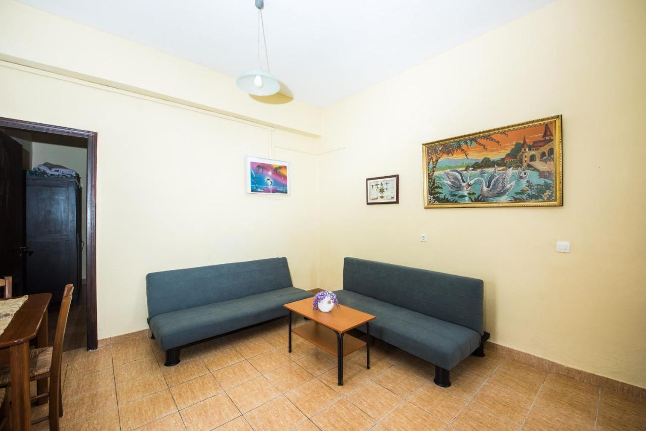 Pantelis Apartments Agios Georgios  Exterior foto