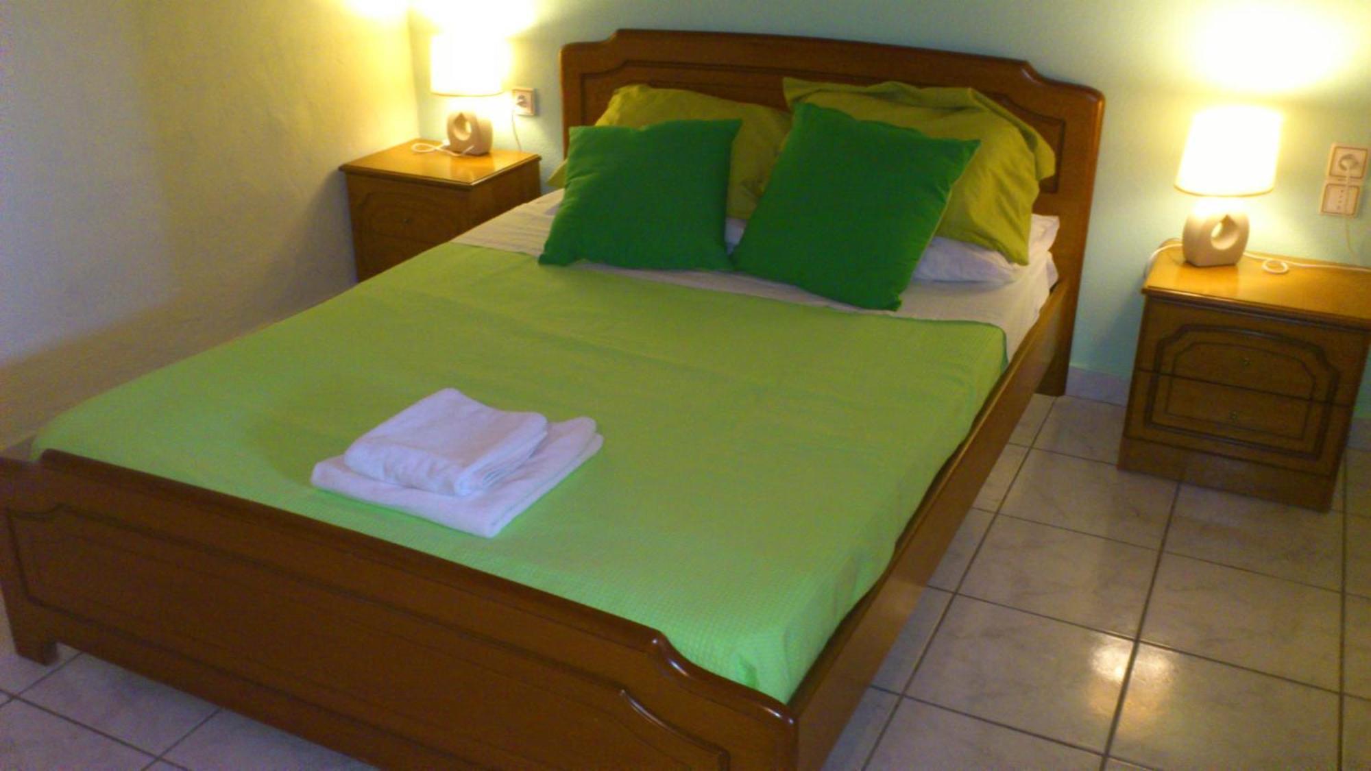 Pantelis Apartments Agios Georgios  Quarto foto
